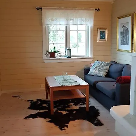 Kvalsund Villa *